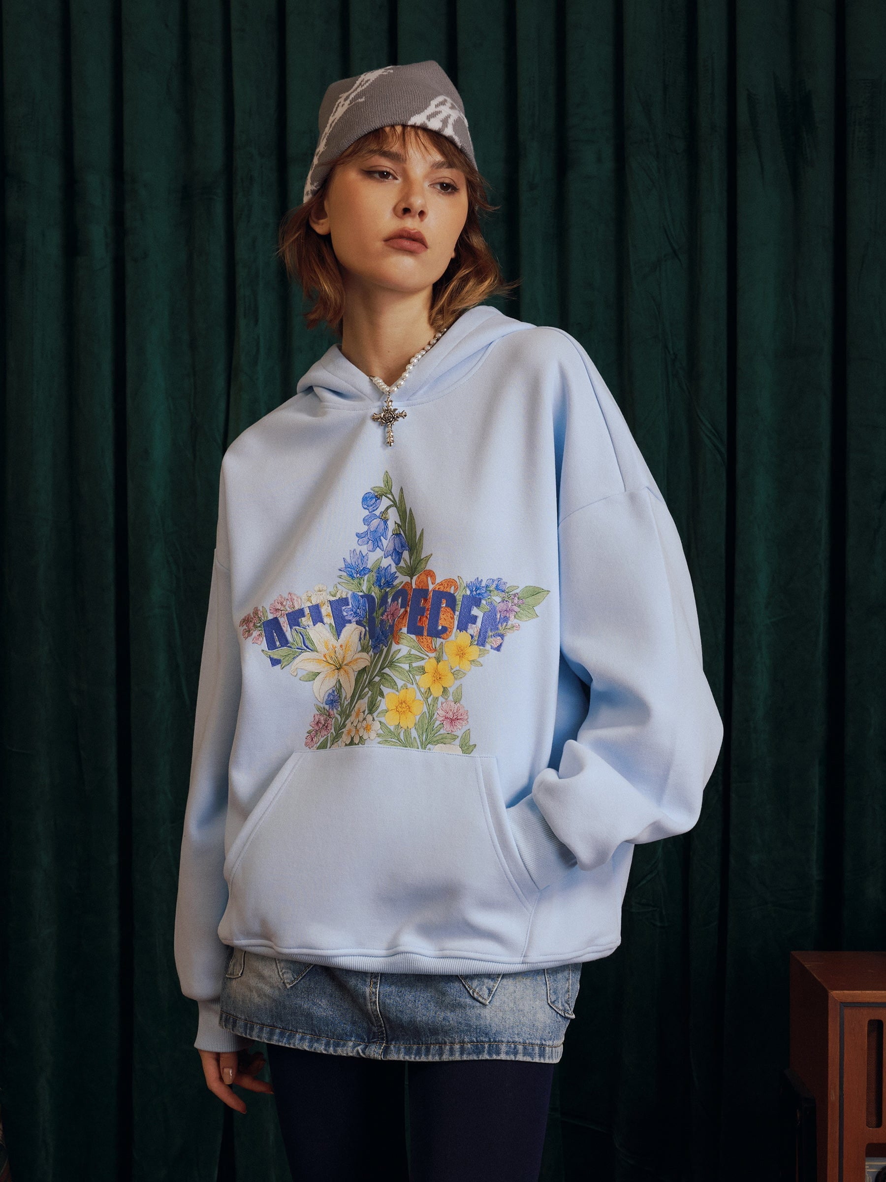 Aelfric Eden Star Floral Graphic Hoodie